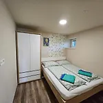 Baberkak Vendeghaz 3*