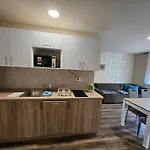 Baberkak Vendeghaz Aparthotel Balatonfured